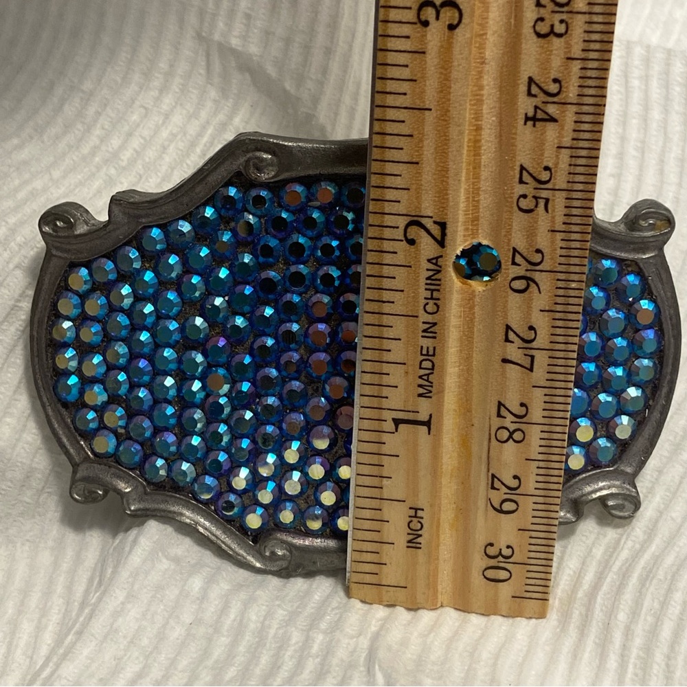 Vintage women’s Blue faceted Rhinestone Belt Buckle Made In USA 90s gray ornate - Picture 6 of 10